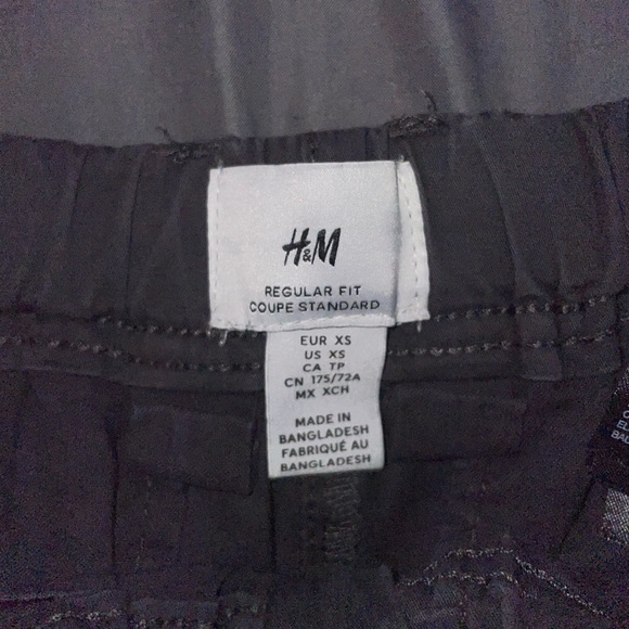 H&M Cargos - Picture 3 of 4